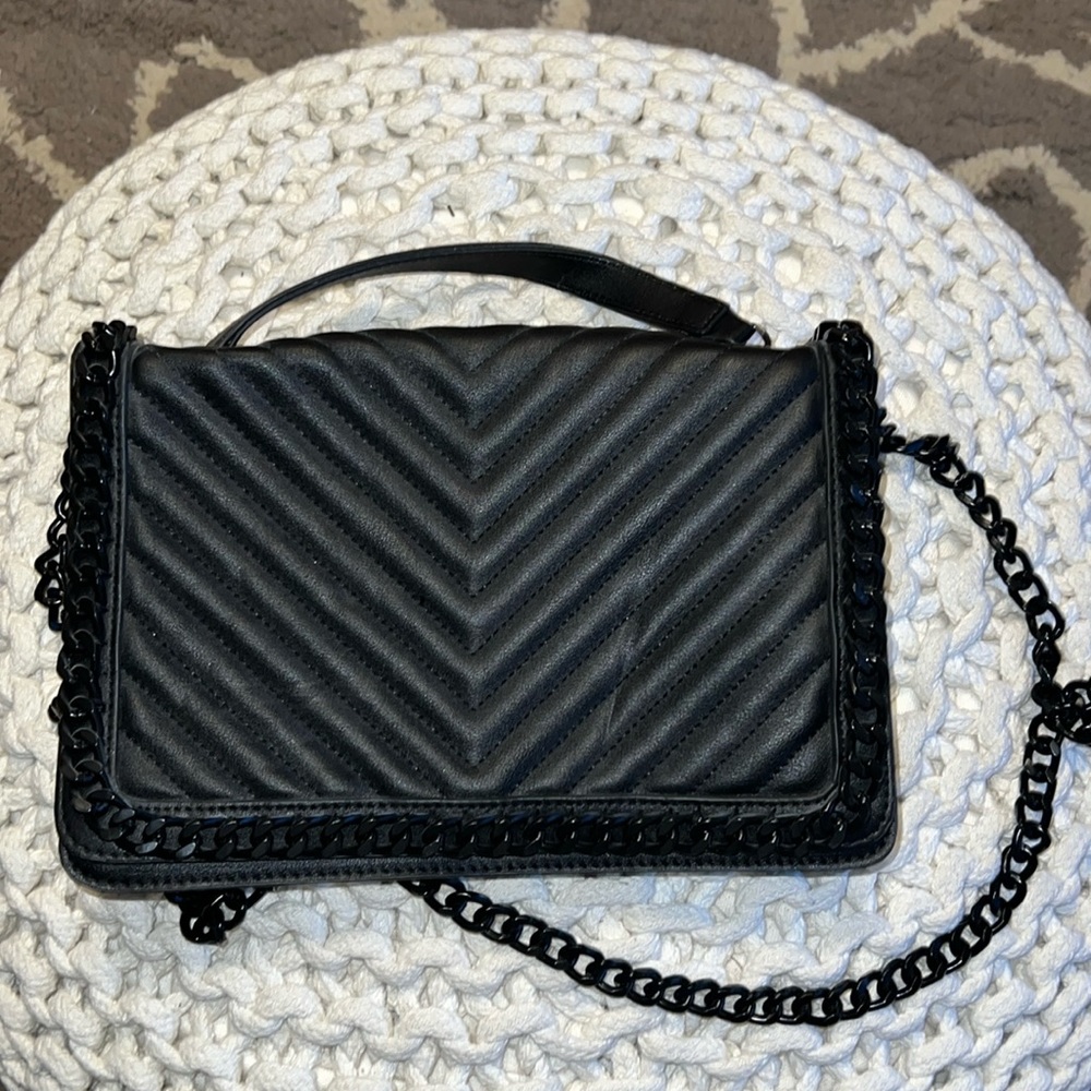 Black leather Aldo women’s purse!